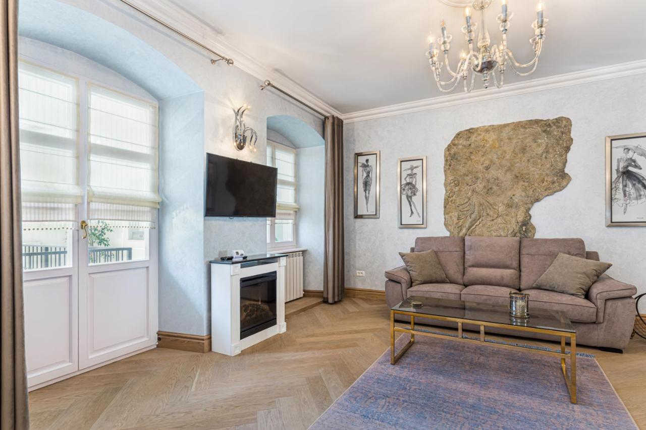 Krone Apartment Brassó Kültér fotó