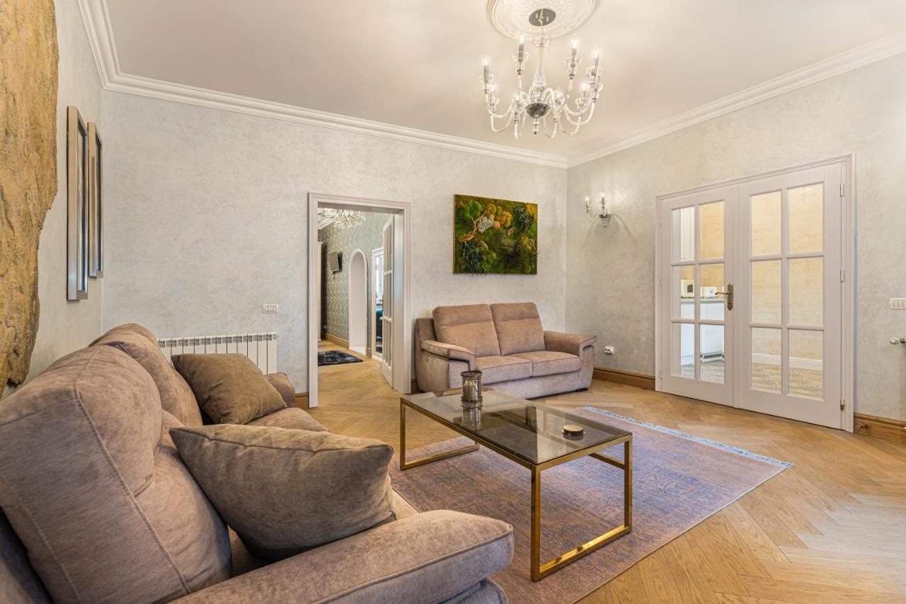 Krone Apartment Brassó Kültér fotó